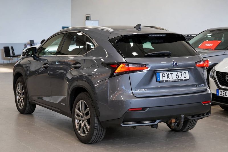 Lexus NX bild 4