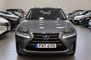 Lexus NX bild 3