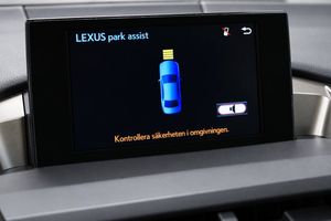 Lexus NX bild 17