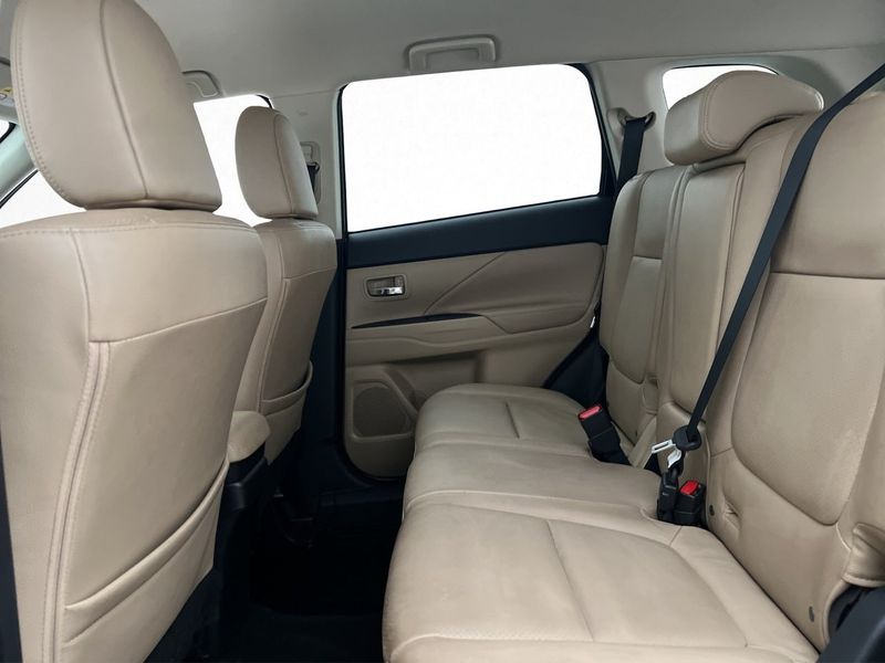 Mitsubishi Outlander bild 14