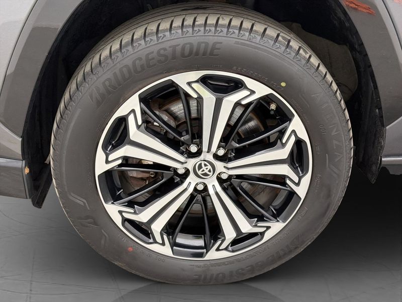 Toyota RAV4 bild 37