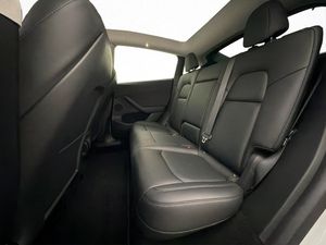 Tesla Model Y bild 18