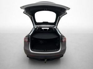 Tesla Model Y bild 30