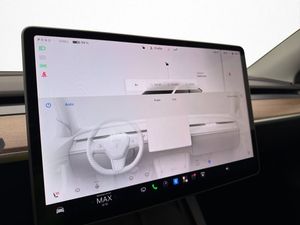 Tesla Model Y bild 22