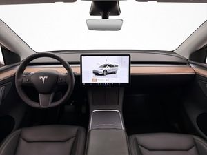 Tesla Model Y bild 15