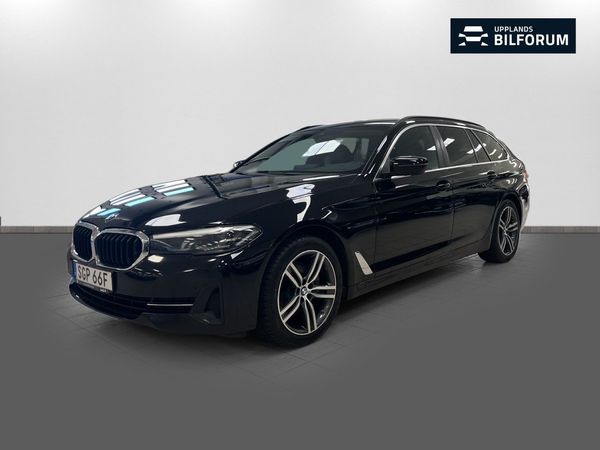 BMW 520 d xDrive Touring Navi Backkamera Dragkrok Dieselvärmare - 2022