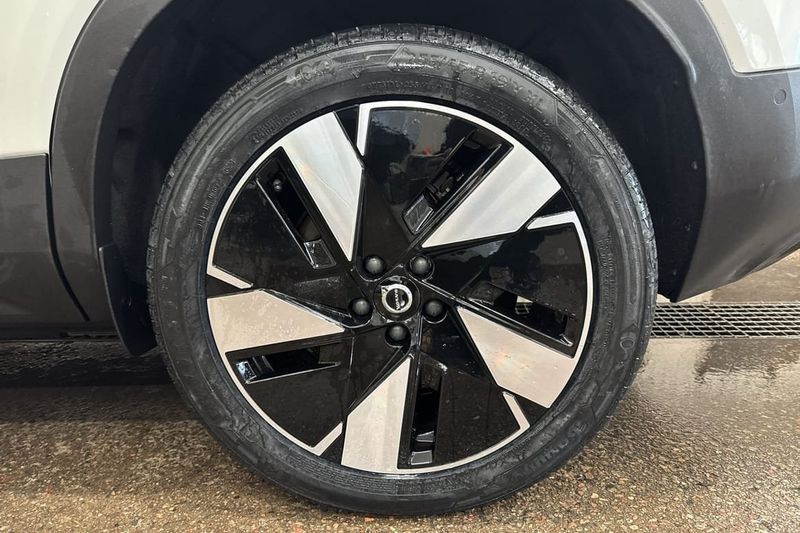 Volvo EX40 bild 23