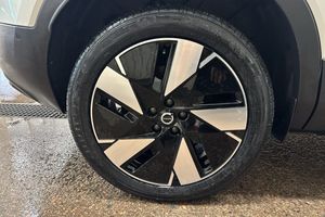 Volvo EX40 bild 22