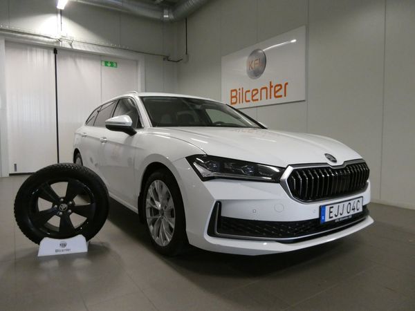 Skoda Superb iV Aut-Drag-Navi-Kamera-Värmare-SoV - 2025