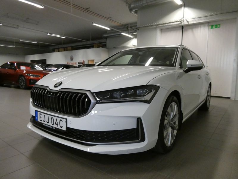 Skoda Superb bild 13