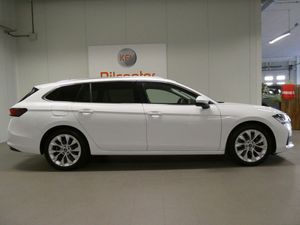 Skoda Superb bild 7
