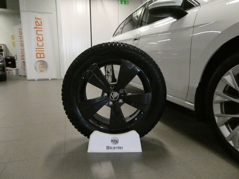 Skoda Superb bild 2