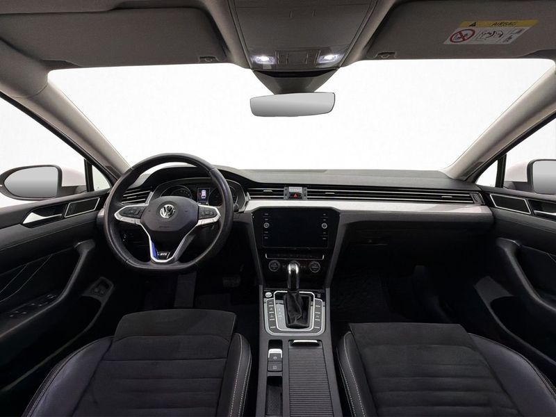 Volkswagen Passat bild 13
