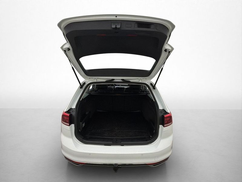 Volkswagen Passat bild 9