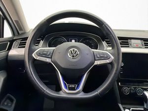 Volkswagen Passat bild 14