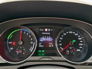 Volkswagen Passat bild 17