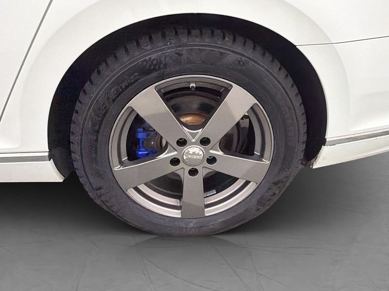 Volkswagen Passat bild 30