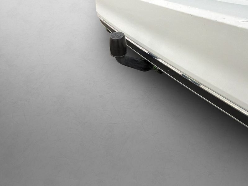 Volkswagen Passat bild 8