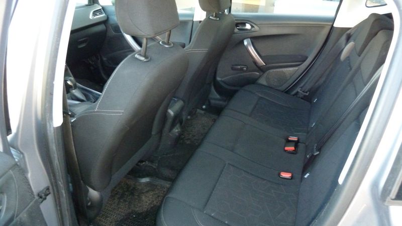 Peugeot 2008 bild 8