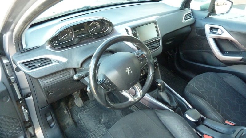 Peugeot 2008 bild 6