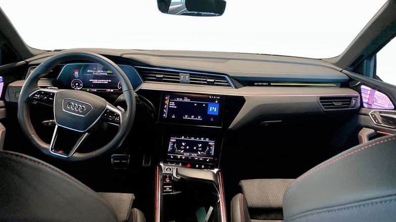 Audi Q8 e-tron bild 10