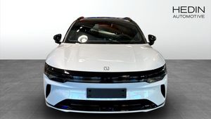 Zeekr 7GT bild 2