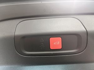 Peugeot 408 bild 21