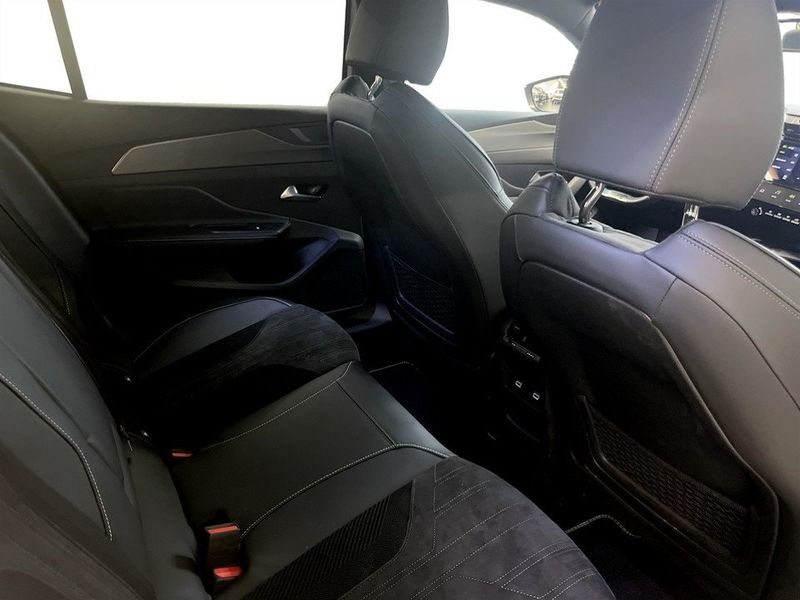 Peugeot 408 bild 16