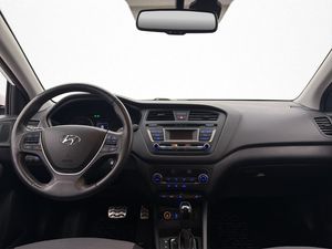 Hyundai i20 bild 13