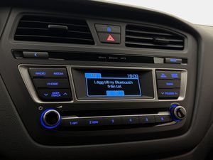 Hyundai i20 bild 17