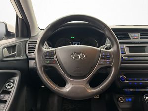 Hyundai i20 bild 9