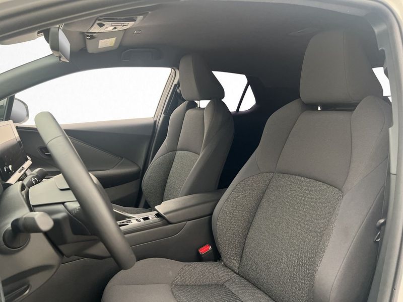 Toyota C-HR bild 9