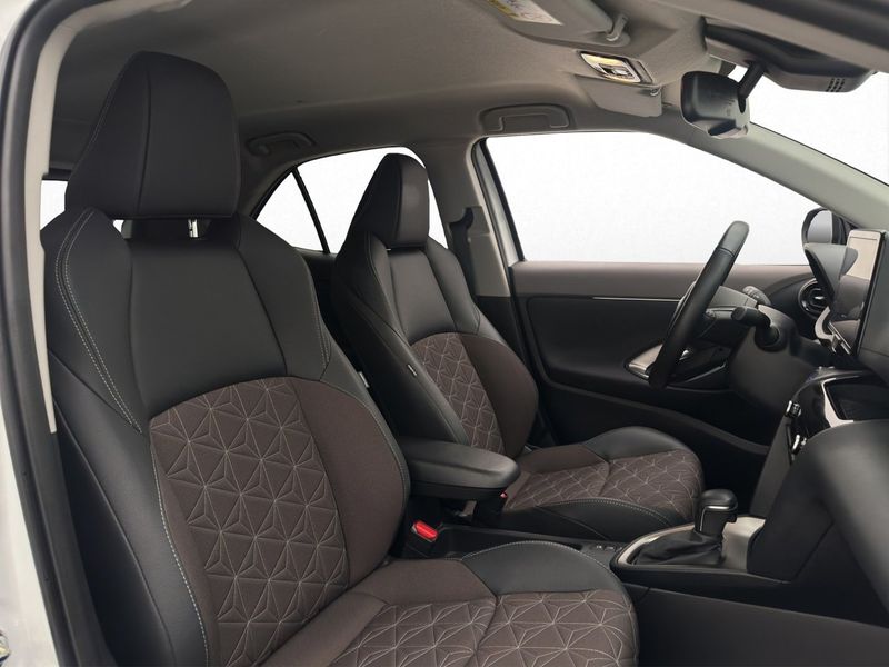 Toyota Yaris Cross bild 11