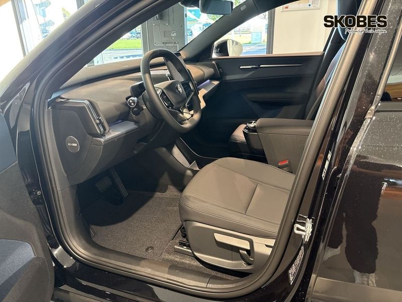 Volvo EX30 bild 7