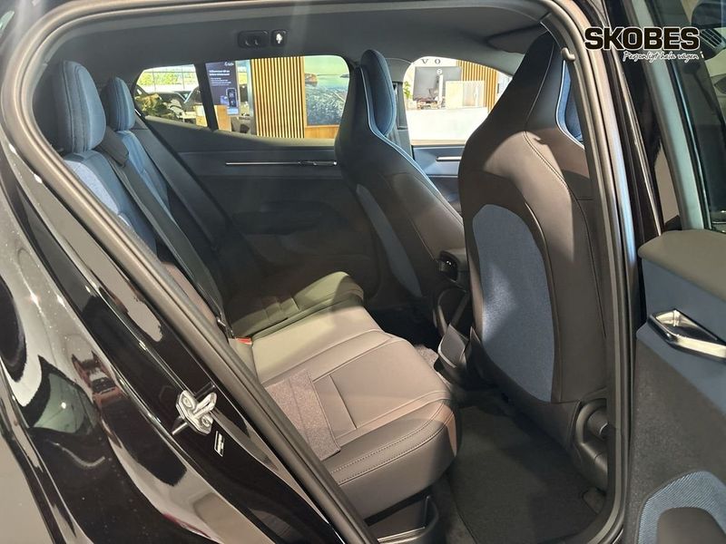 Volvo EX30 bild 9