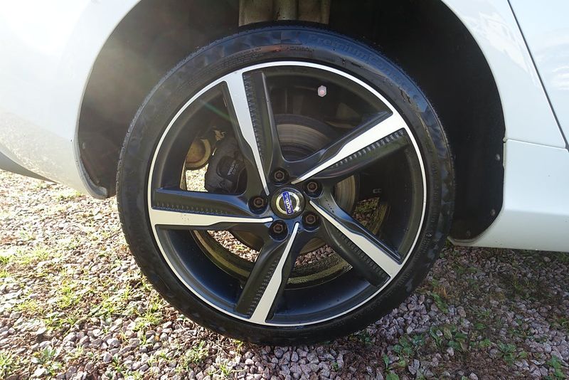 Volvo V40 bild 9