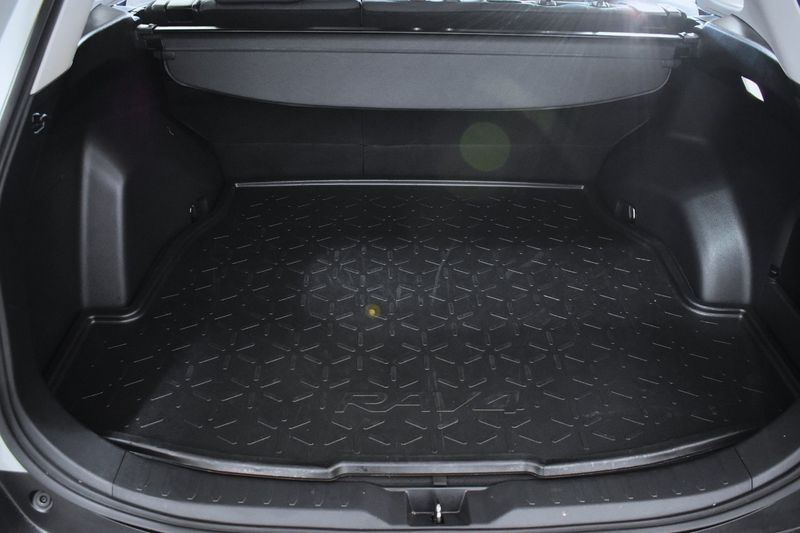 Toyota RAV4 bild 10