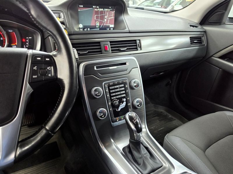Volvo XC70 bild 11
