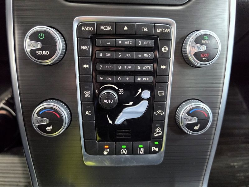 Volvo XC70 bild 12