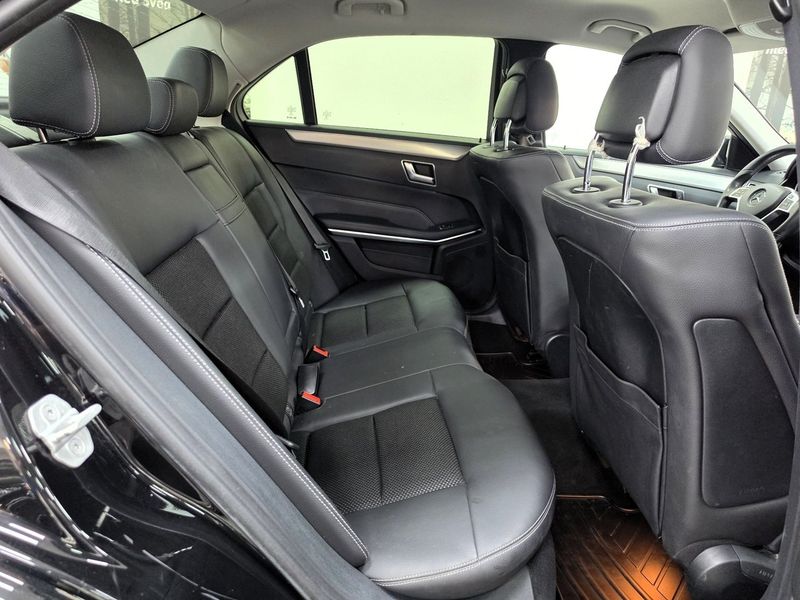 Mercedes E220 bild 8