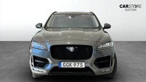 Jaguar F-Pace bild 8
