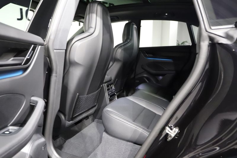 Porsche Macan bild 21