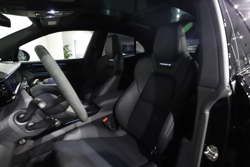 Porsche Macan bild 13