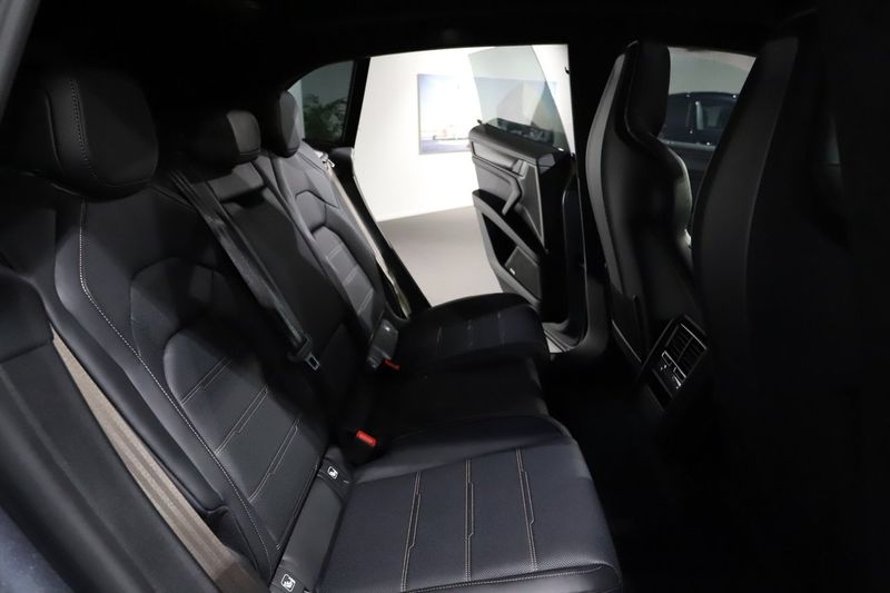 Porsche Cayenne bild 24