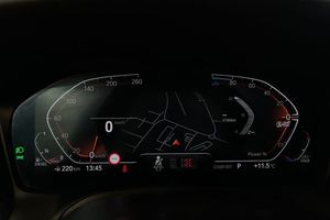 BMW 320 bild 15