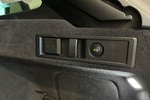 BMW 320 bild 31