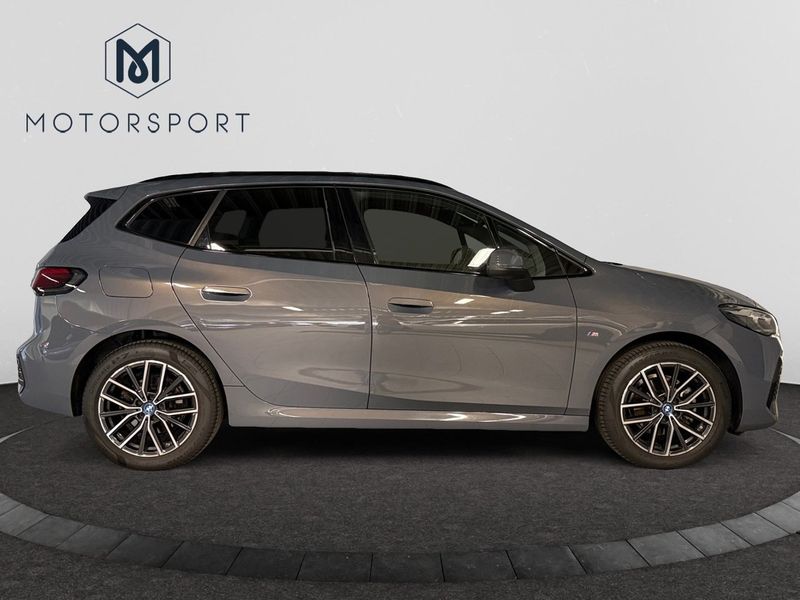 BMW 225 bild 9