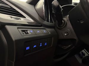 Hyundai Grand Santa Fe bild 7
