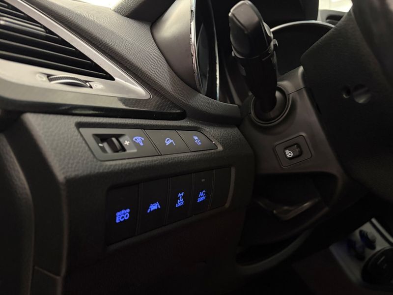 Hyundai Grand Santa Fe bild 7