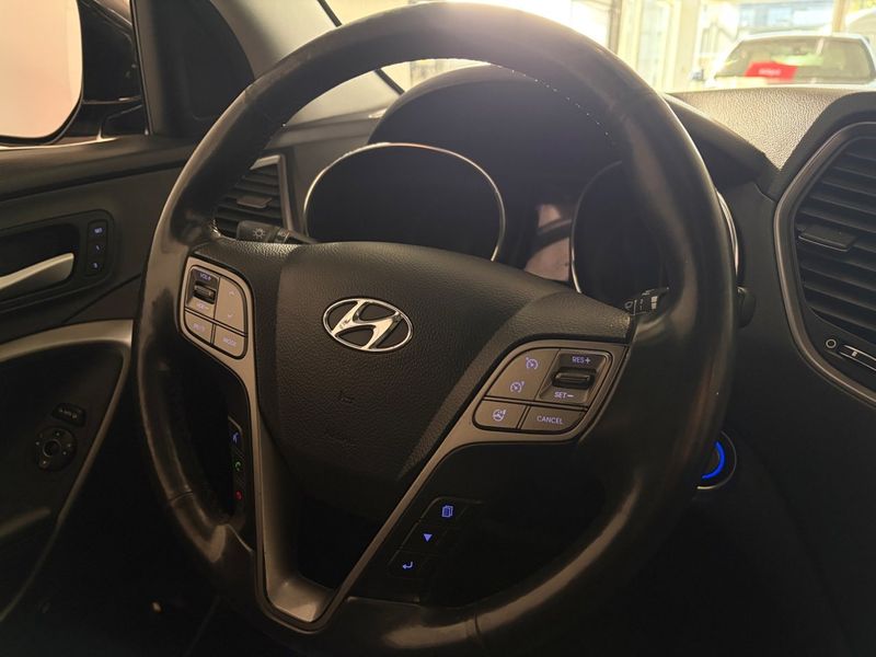 Hyundai Grand Santa Fe bild 5